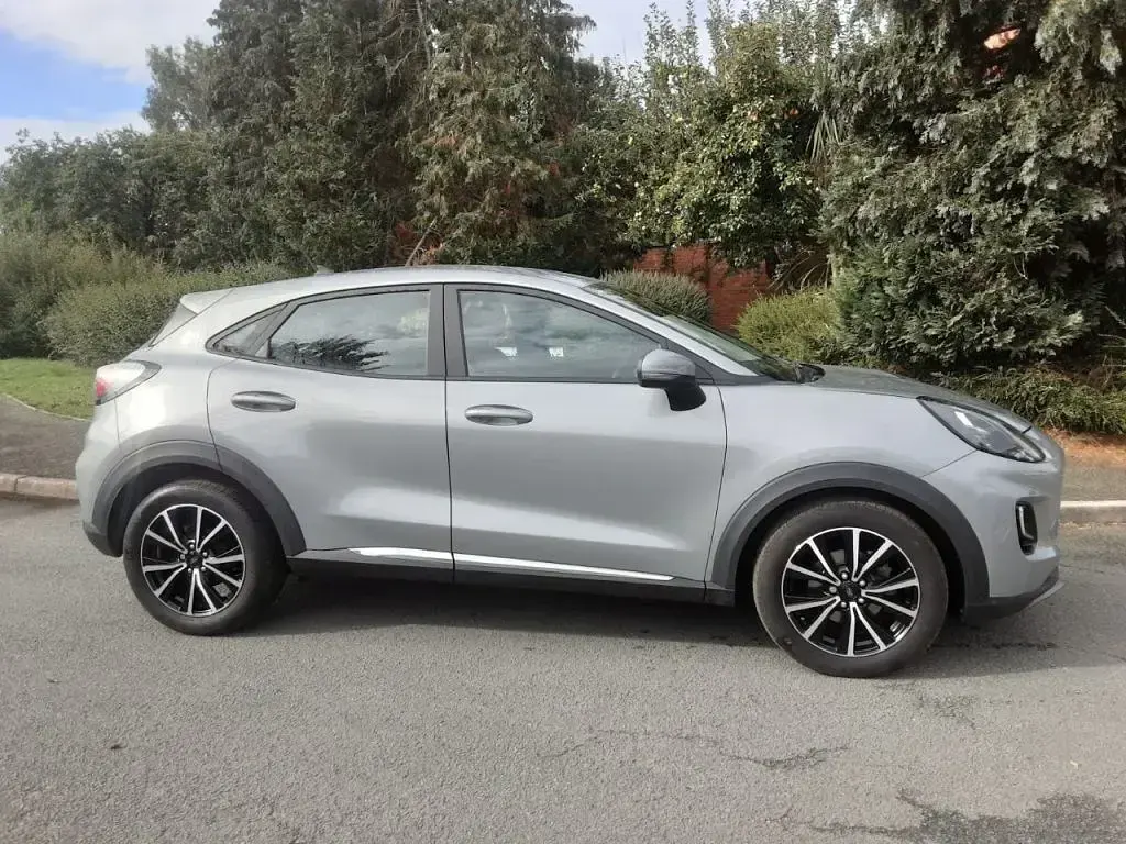Gebraucht Ford Puma Titanium 2023 Silber SUV