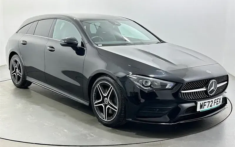 Used Mercedes CLA200 Shooting Brake Executive 163 HP (119 kW) 2022 Estate