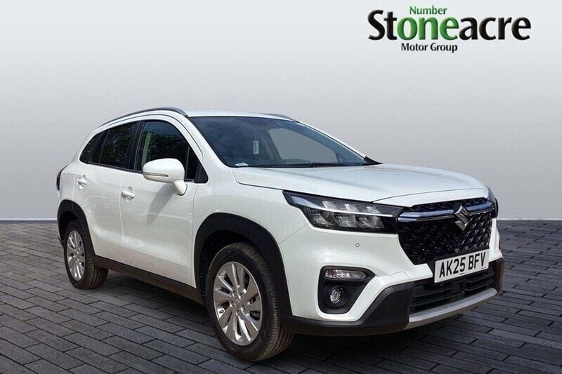 White New 2025 Suzuki SX4 S-Cross SUV | £22,490 (Super price) - Image 1/1