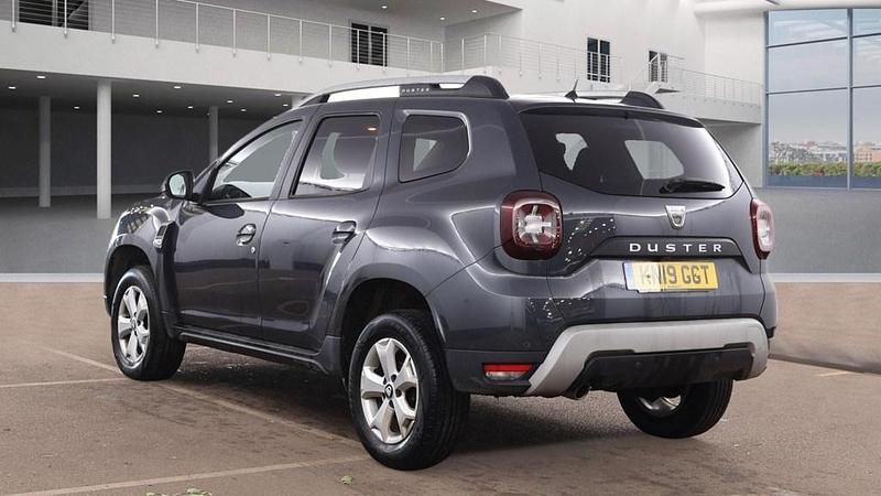 Begagnad Dacia Duster Comfort 2019 Grå SUV
