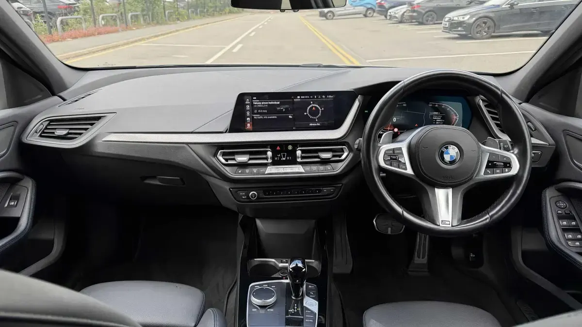 Used BMW 118 M Sport 148 HP (108 kW) 2023 Black Hatchback
