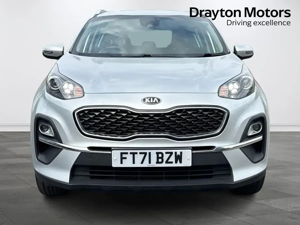 Usado Kia Sportage 130 HP (95 kW) 2022 Prateado SUV