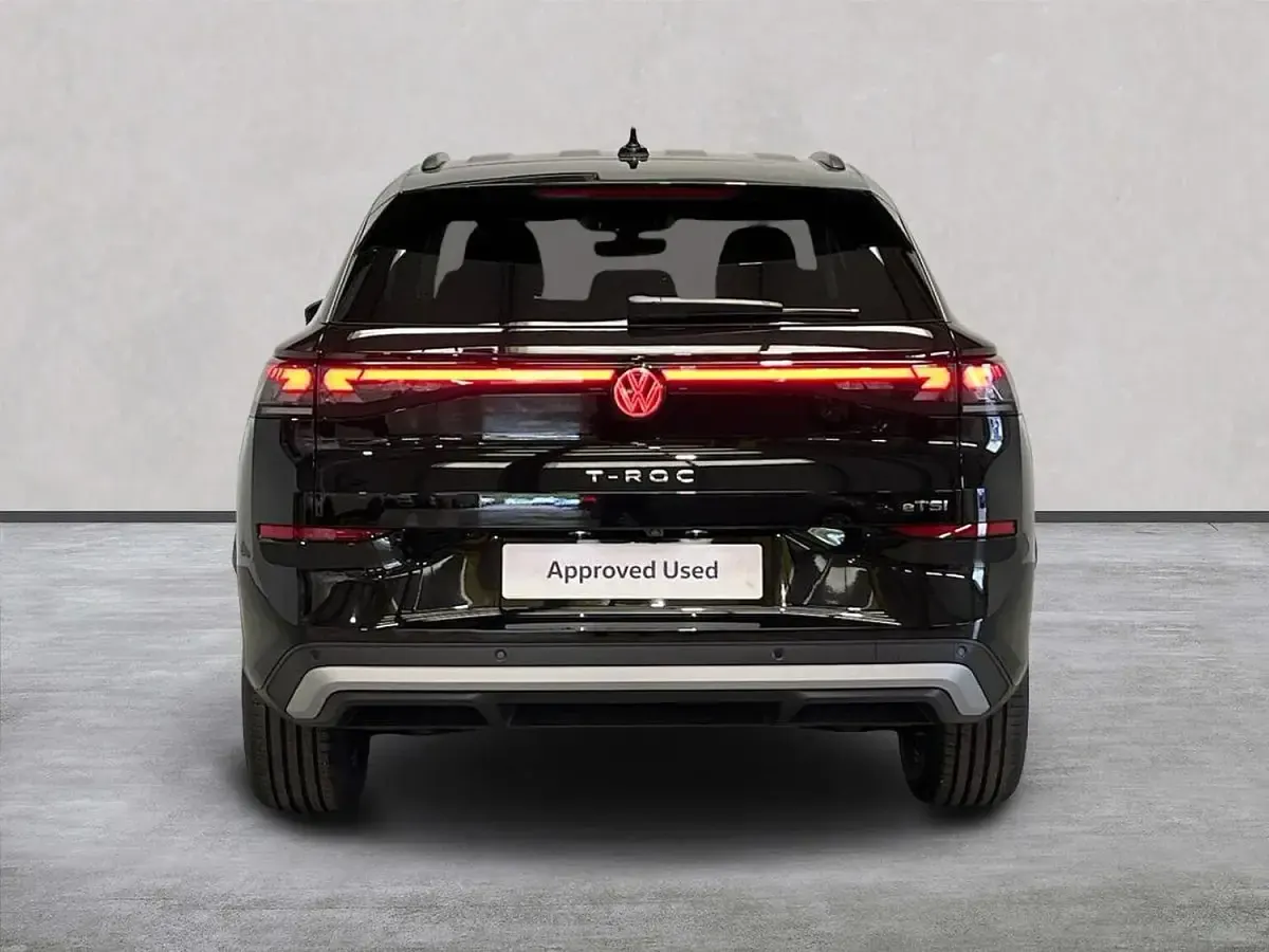New VW T-Roc Life 2026 Black SUV
