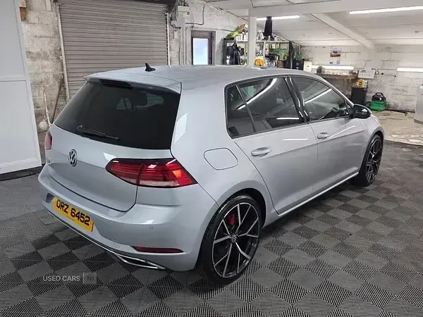 Used VW Golf VII GT 115 HP (84 kW) 2019 Silver Hatchback