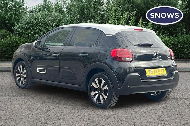 Used Citroën C3 PureTech 83 HP (61 kW) 2024 Black