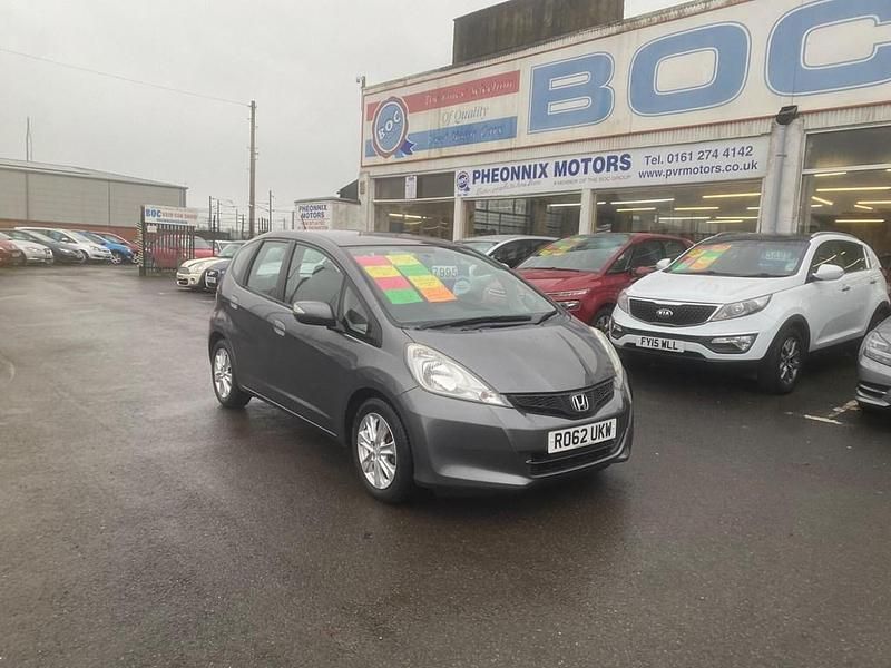 Used Honda Jazz ES 99 HP (72 kW) 2012 Grey Hatchback