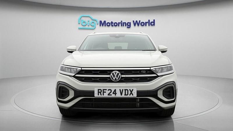 Used VW T-Roc R-line 150 HP (110 kW) 2024 Grey SUV