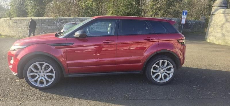 Używany Land Rover Range Rover evoque Dynamic 2015 Czerwony Kombi