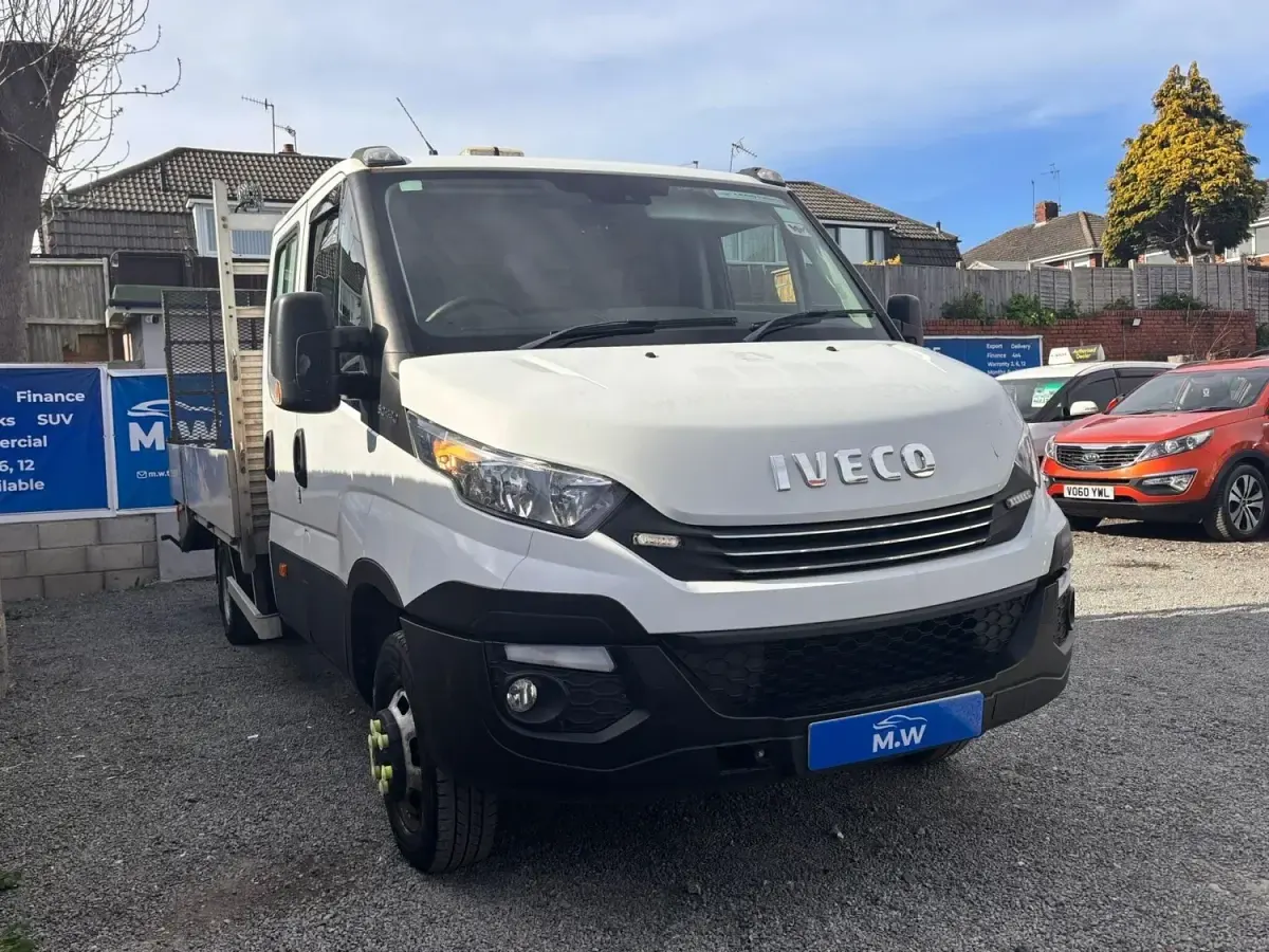 Used Iveco Daily 178 HP (130 kW) 2018 White