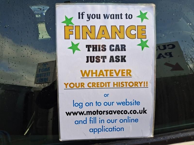 Used Renault Captur Dynamique 90 HP (66 kW) 2016 Cream SUV