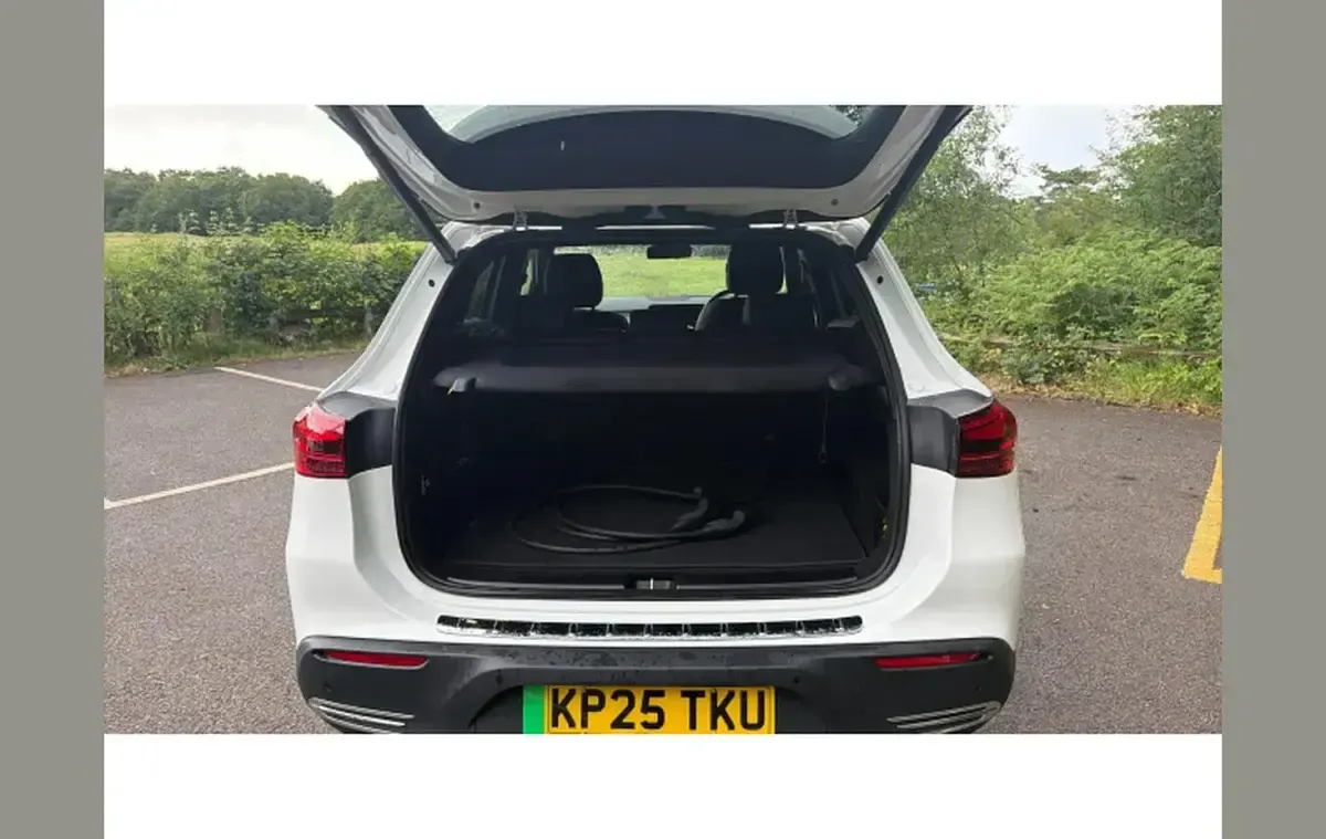 Used Mercedes EQA250+ Executive 139 kW (190 HP) 2025 White SUV