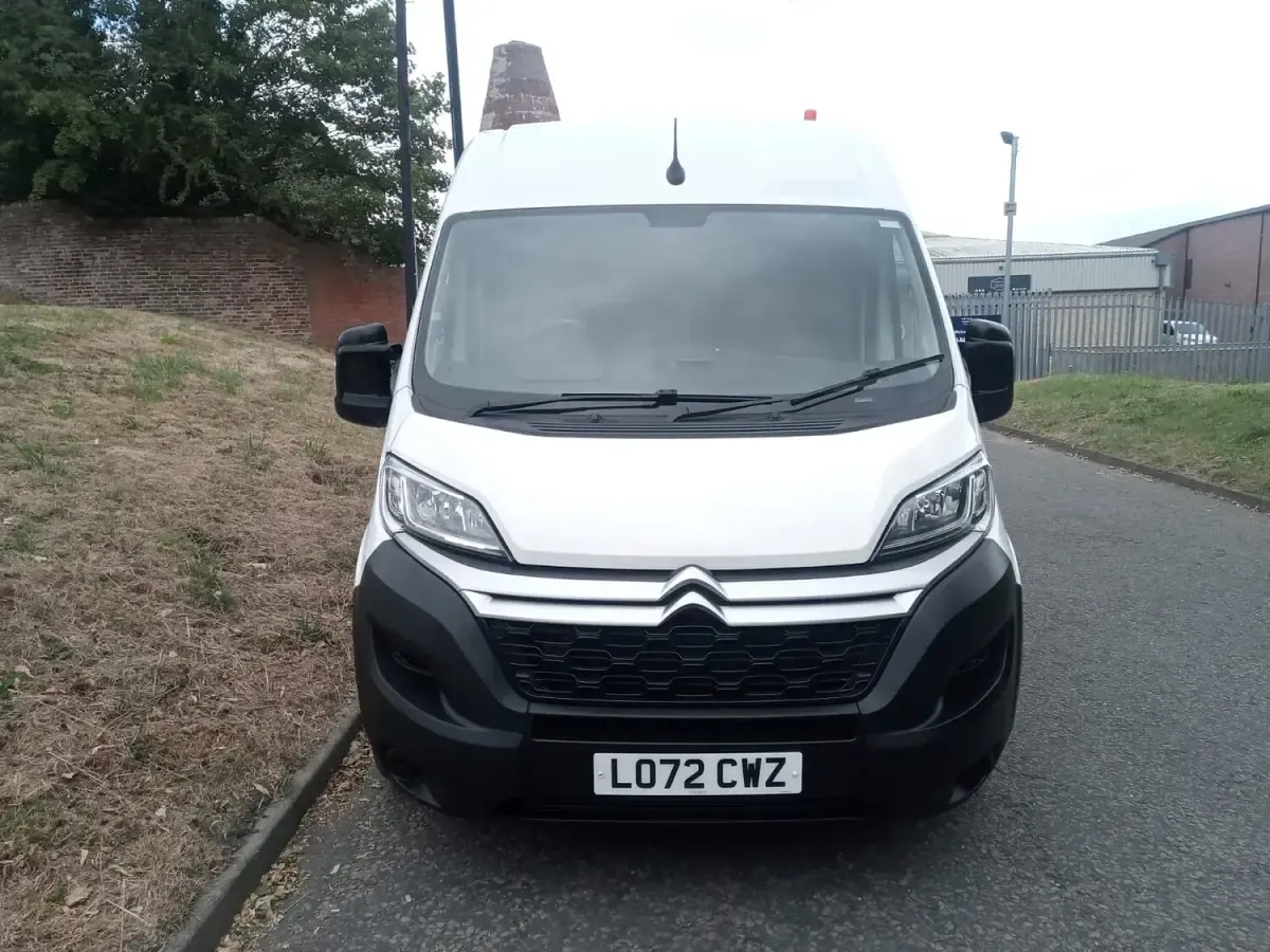Used Citroën Relay 140 HP (102 kW) 2022 White Van