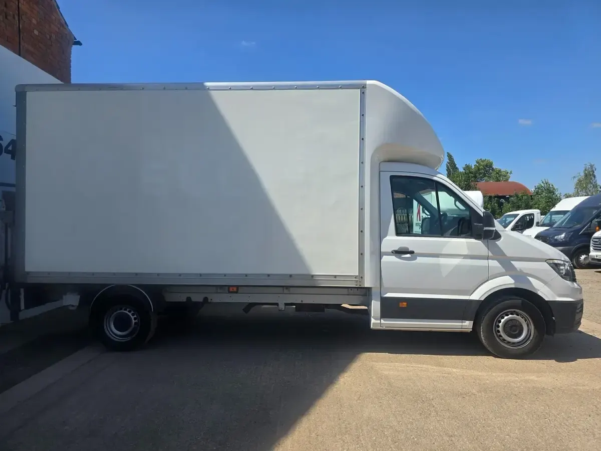 Used VW Crafter Startline 140 HP (102 kW) 2019 White Van