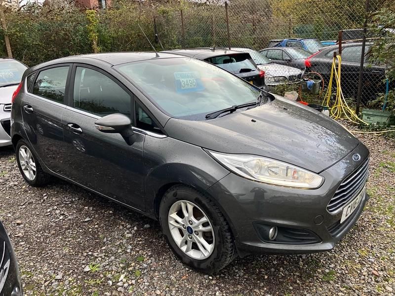 Used Ford Fiesta Zetec 2016 Grey Hatchback