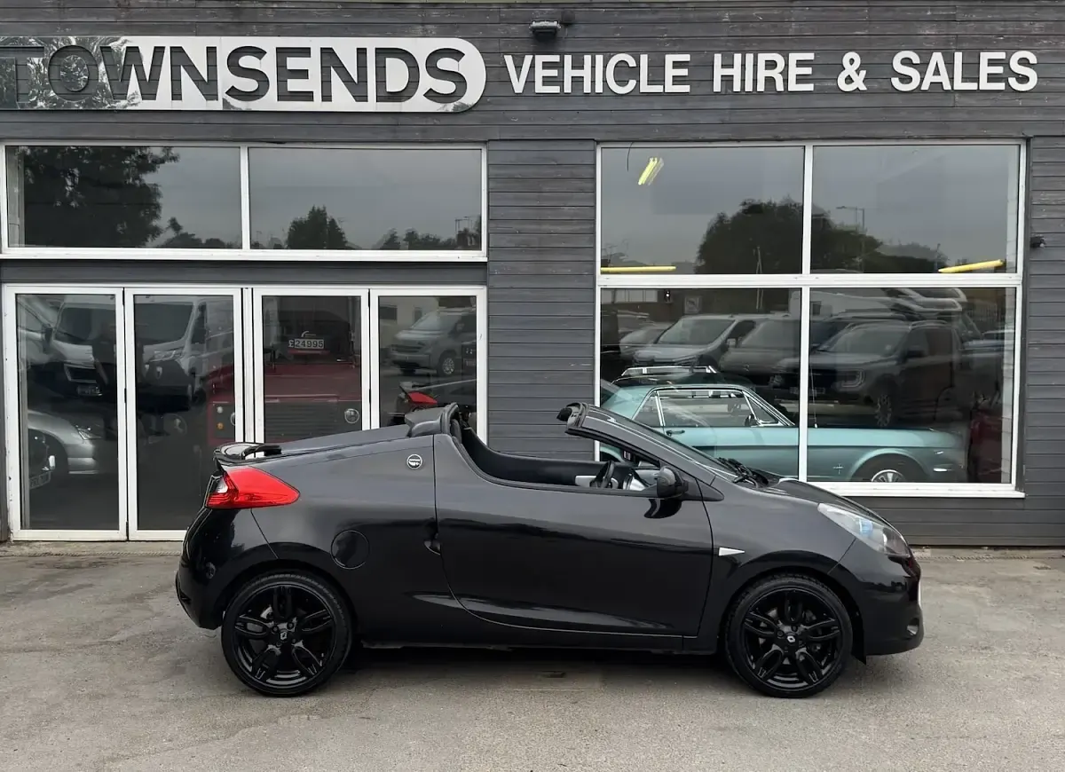 Used Renault Wind GT-Line 101 HP (74 kW) 2011 Black Cabriolet