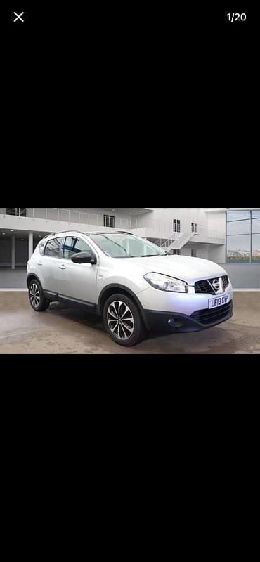 Used Nissan Qashqai 360º 117 HP (86 kW) 2013 Silver SUV