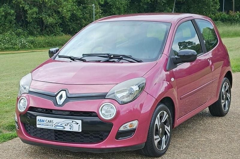 Red Used 2012 Renault Twingo Dynamique Hatchback | £3,499 (Fair price) - Image 1/1