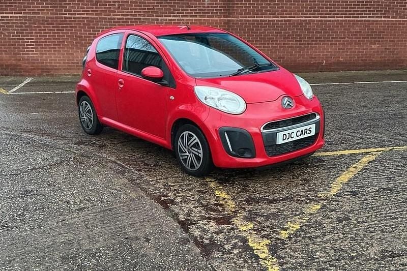 Red Used 2012 Citroën C1 VTR Sport Hatchback | £2,495 (Good price) - Image 1/1