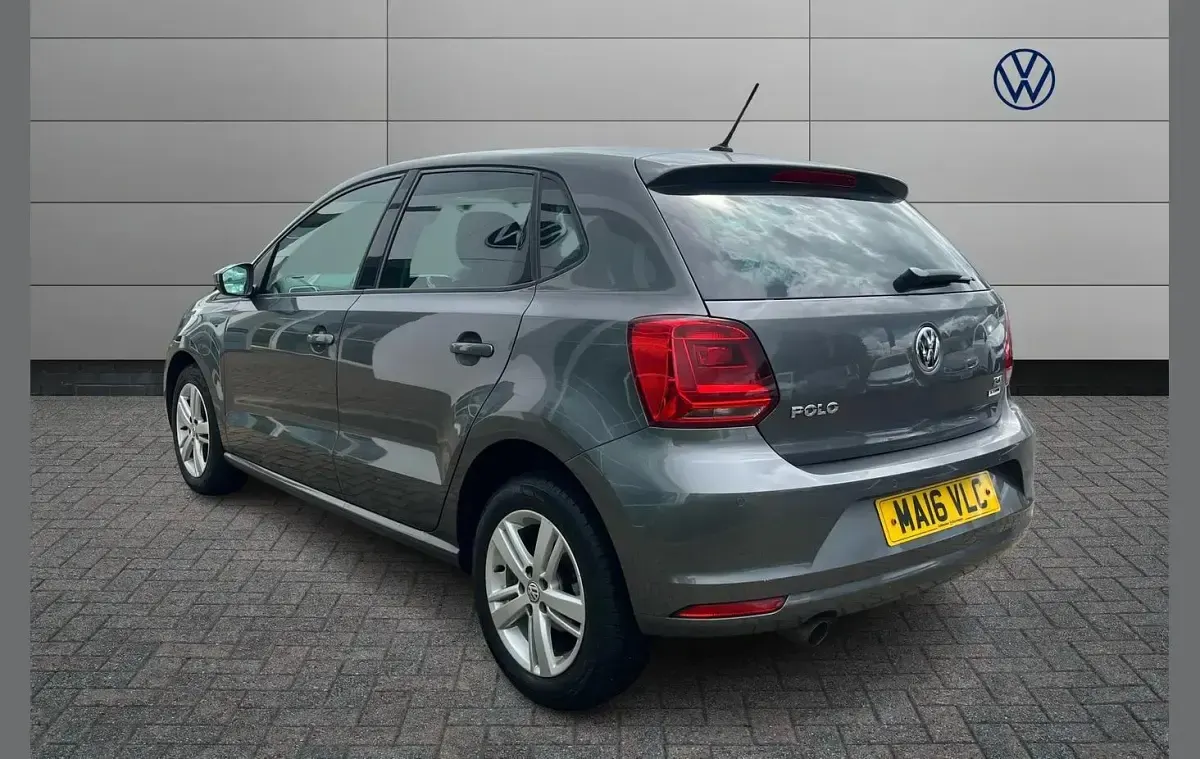 Used VW Polo Match 88 HP (64 kW) 2016 Grey Hatchback