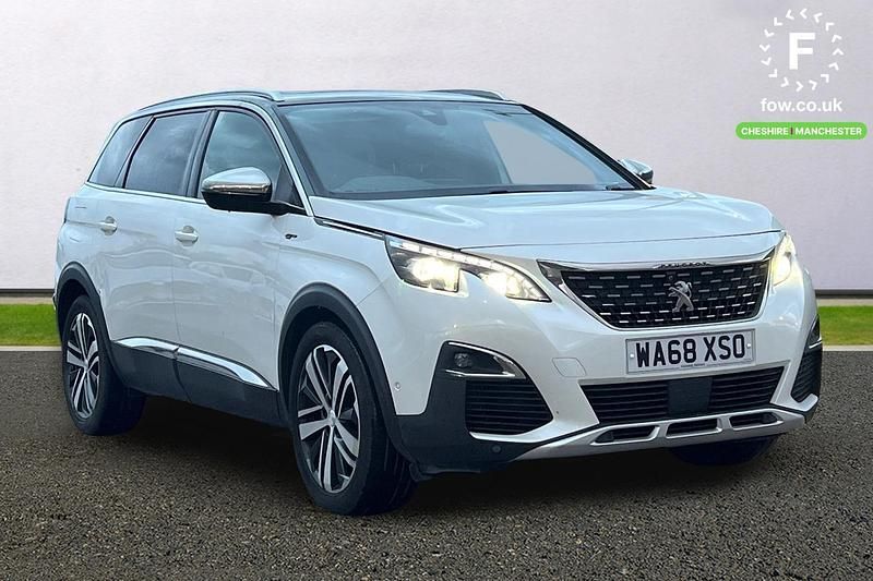 White Used 2018 Peugeot 5008 Premium Estate | £15,599 (Good price) - Image 1/4