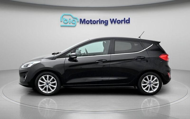 Usado Ford Fiesta Titanium 101 HP (74 kW) 2021 Citadino