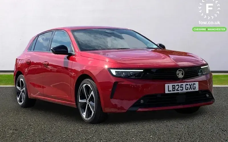 Used Vauxhall Astra 131 HP (96 kW) 2025 Hatchback