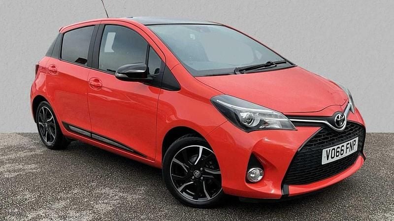 Orange Used 2016 Toyota Yaris Edition Hatchback | £6,670 (Fair price) - Image 1/4