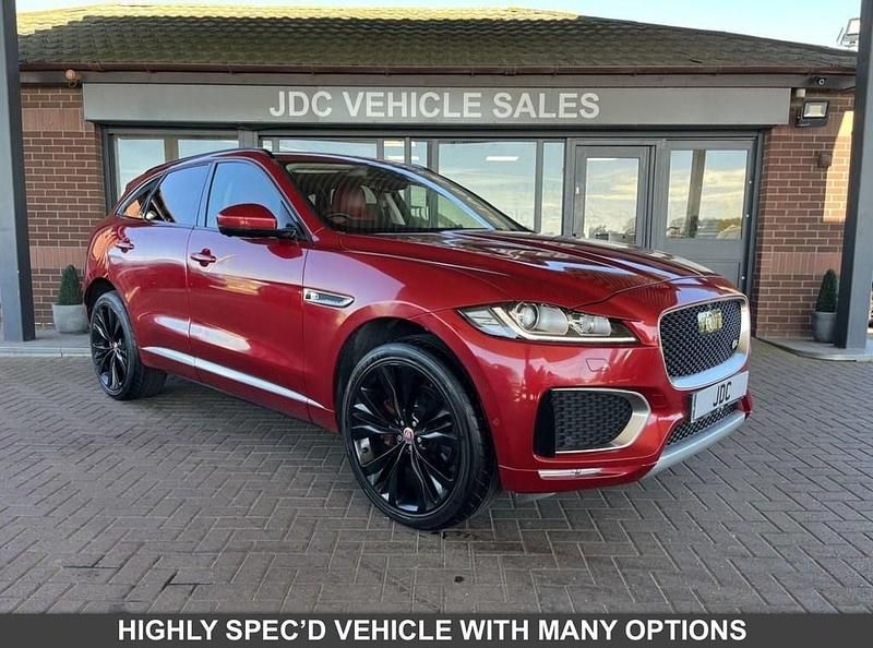 Used Jaguar F-Pace S 380 HP (279 kW) 2016 Red SUV