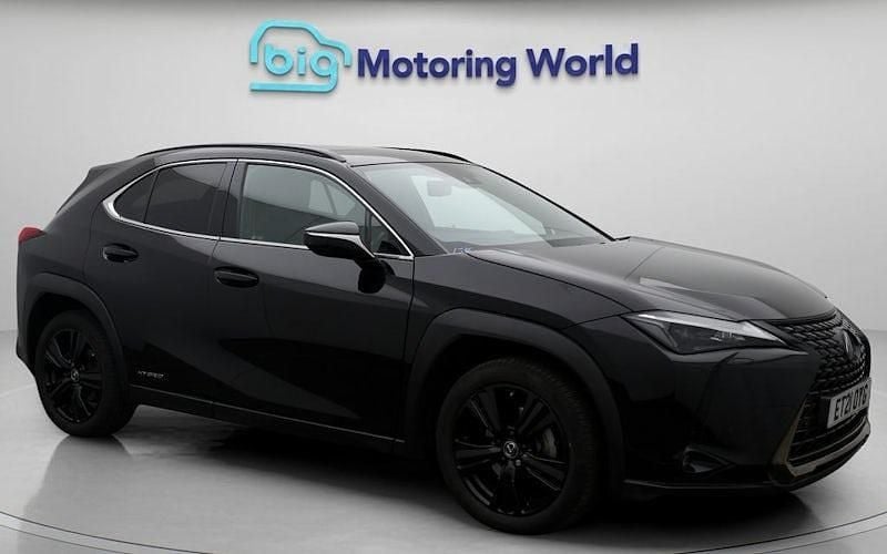 Used 2023 Lexus UX 250h SUV | £18,300 (Super price) - Image 1/4