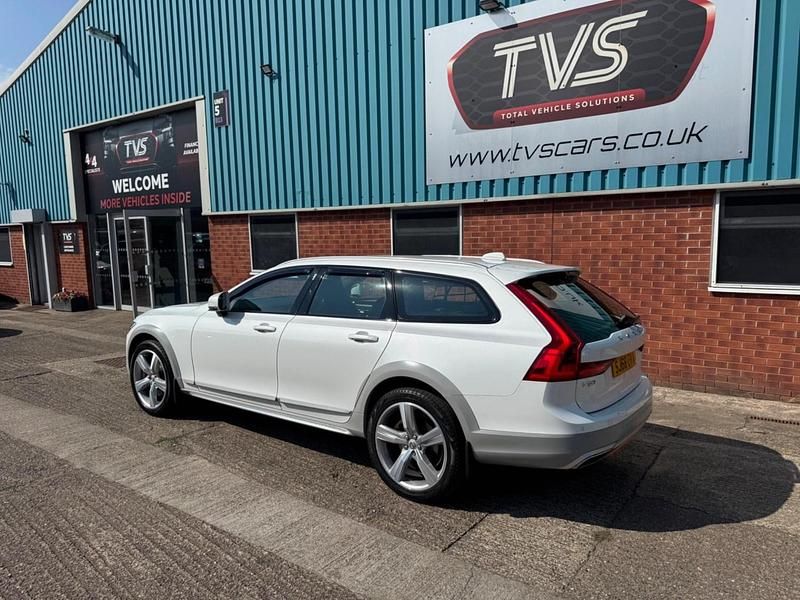 Usado Volvo V90 CC Ocean Race 2019 Blanco Familiar
