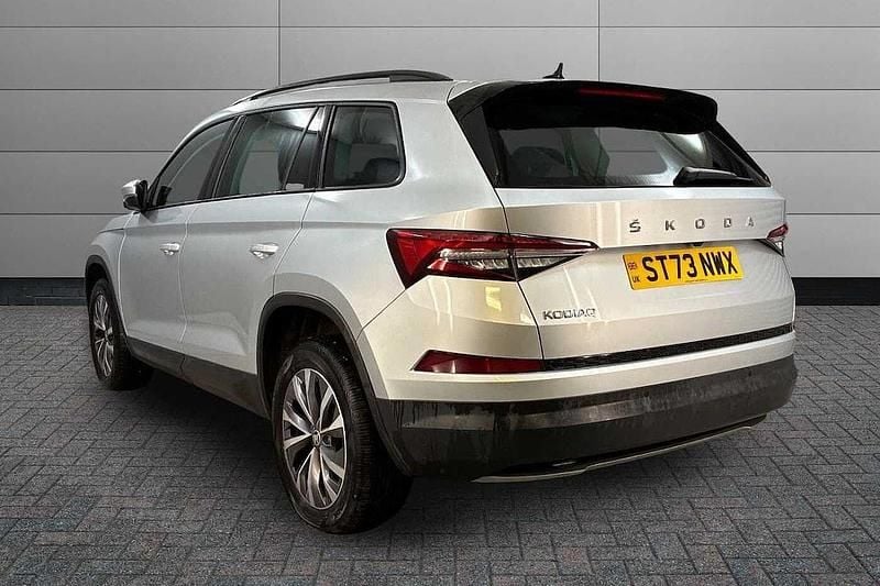 Second-hand Skoda Kodiaq SE Drive 147 CP (108 kW) 2023 Argintiu SUV
