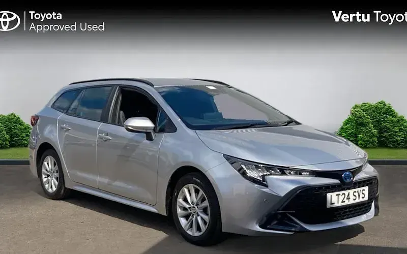 Used Toyota Corolla 140 HP (102 kW) 2026 Estate