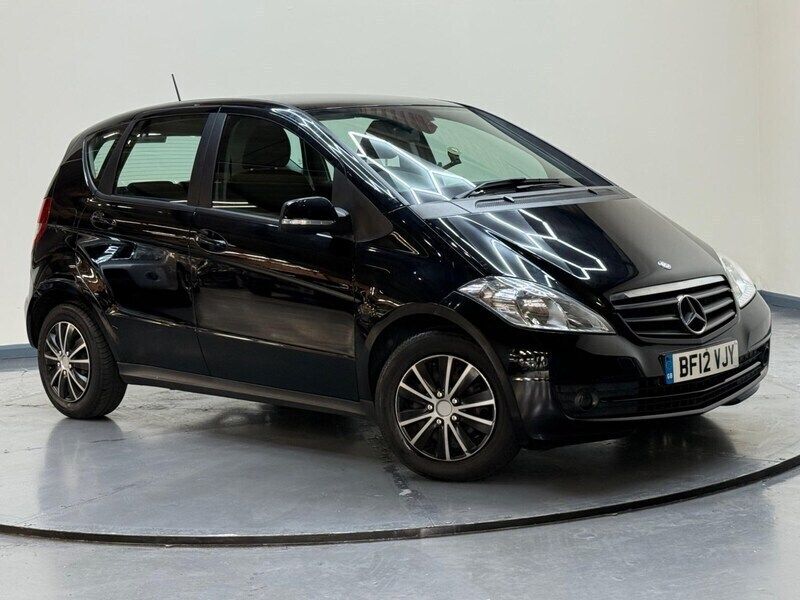 Black Used 2012 Mercedes A160 Classic Hatchback | £4,475 (Good price) - Image 1/4