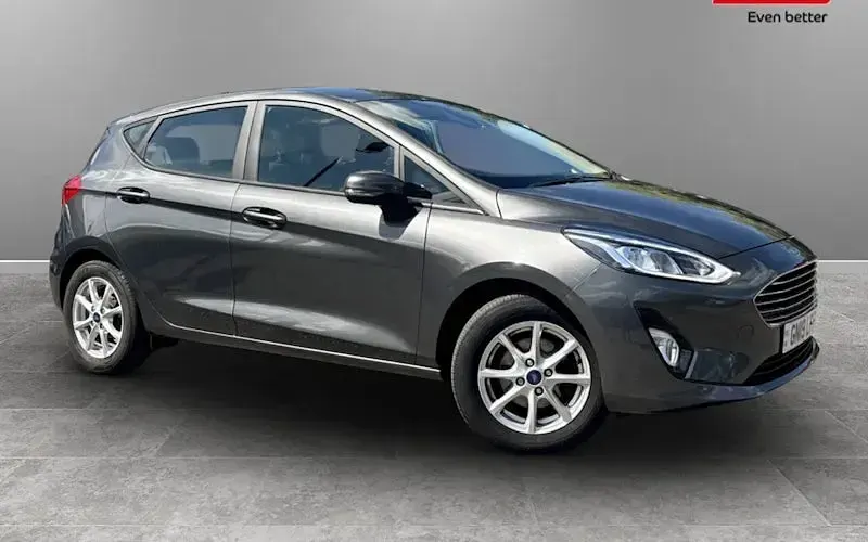 Used Ford Fiesta Zetec 101 HP (74 kW) 2019 Hatchback