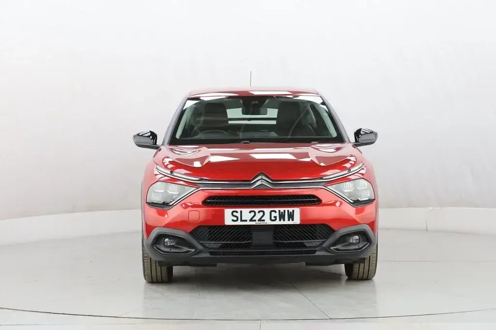 Used Citroën C4 PureTech 102 HP (75 kW) 2022 Red Hatchback