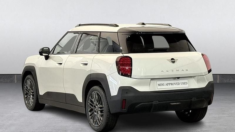 New Mini Aceman 133 kW (181 HP) 2025 White SUV