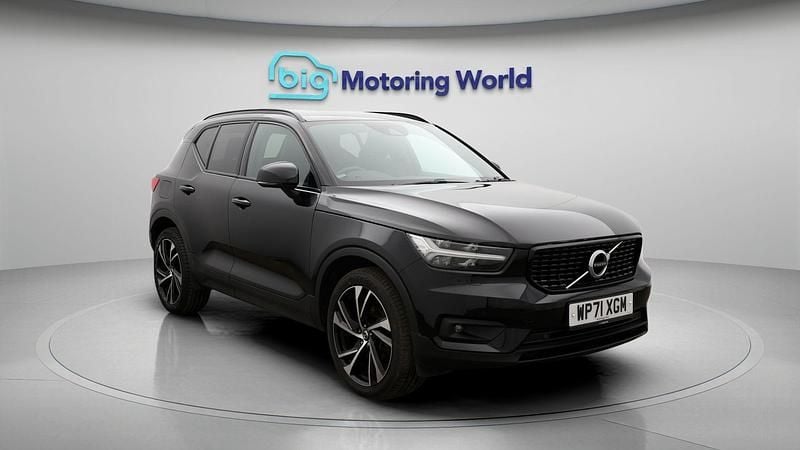 Used Volvo XC40 Ultimate 194 HP (142 kW) 2022 SUV