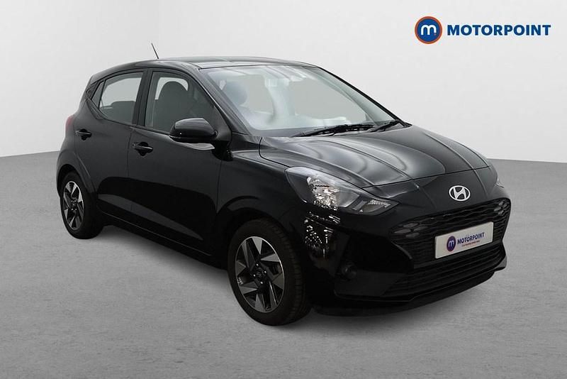 Used Hyundai i10 Advanced 63 HP (46 kW) 2025 Black Hatchback