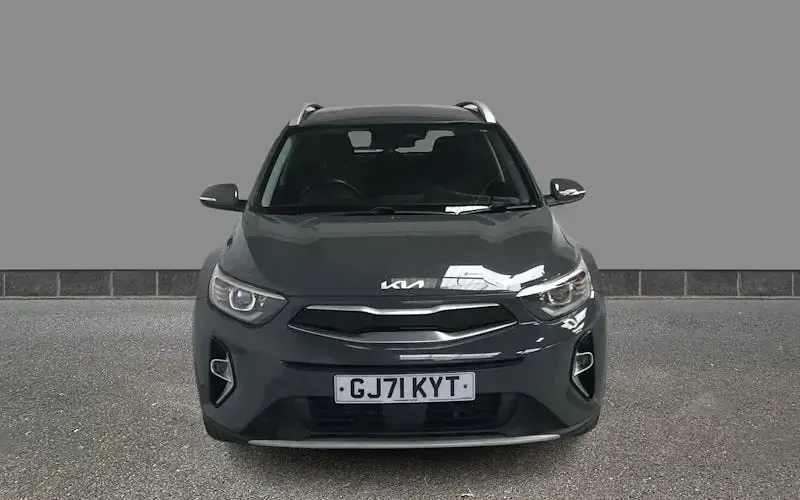 Usado Kia Stonic 101 HP (74 kW) 2024 SUV