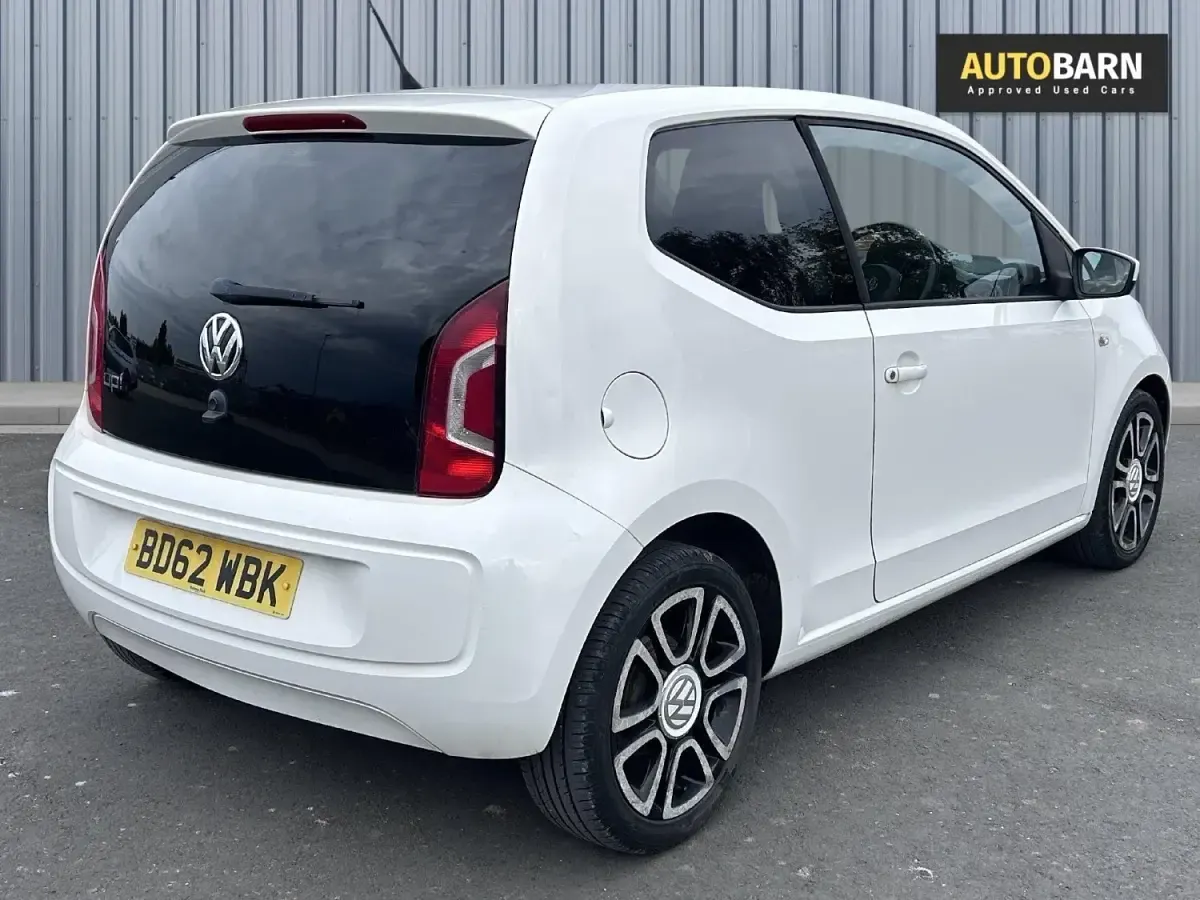 Usado VW up! high up! 75 HP (55 kW) 2012 Branco Citadino