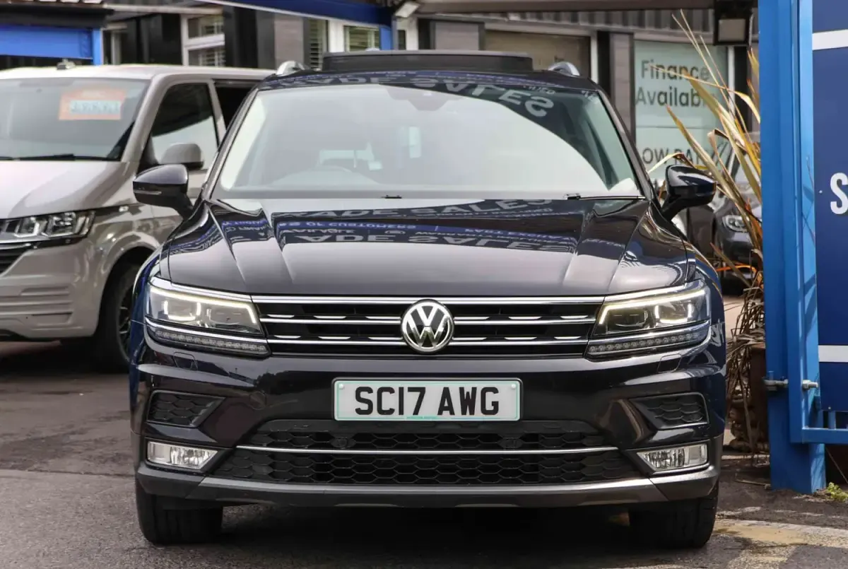 Used VW Tiguan SEL 150 HP (110 kW) 2017 Black SUV
