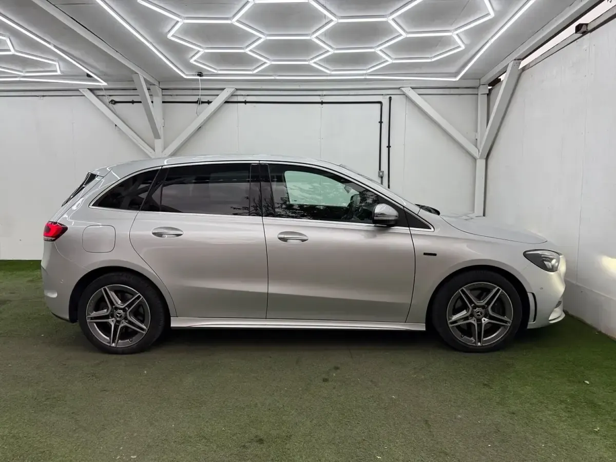 Used Mercedes B250e Executive 2021 Silver Hatchback