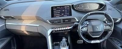 Used Peugeot 3008 Premium 130 HP (95 kW) 2018 Nero black SUV