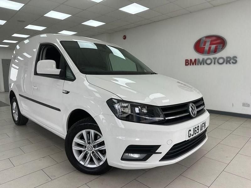 White Used 2019 VW Caddy Highline MPV | £10,995 (Super price) - Image 1/4
