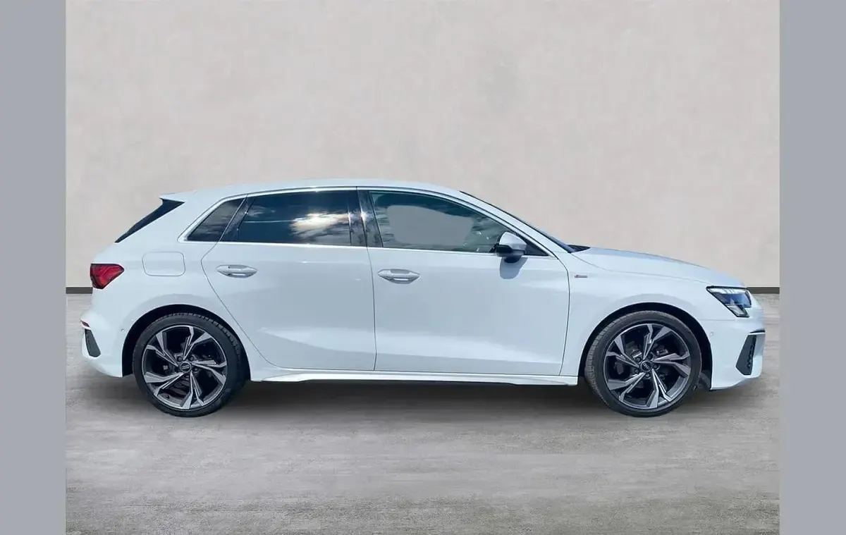 Used Audi A3 S-Line 110 HP (80 kW) 2023 White Sedan