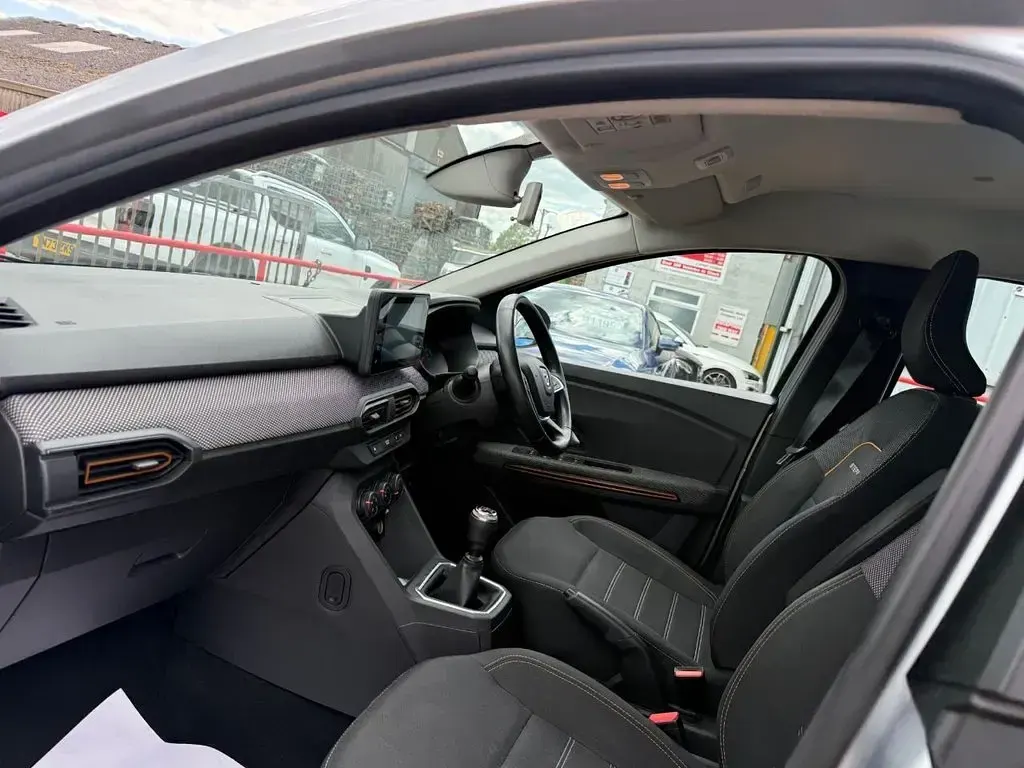 Used Dacia Sandero Comfort 100 HP (73 kW) 2021 Grey Hatchback