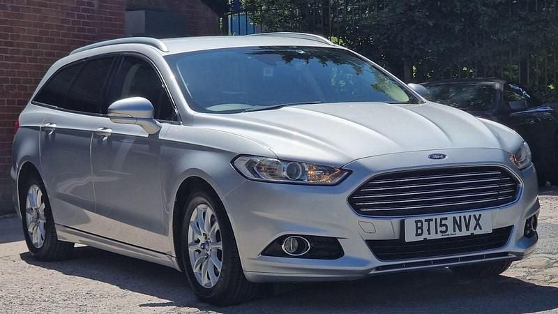 Silver Used 2015 Ford Mondeo Titanium Estate | £5,325 (Fair price) - Image 1/4