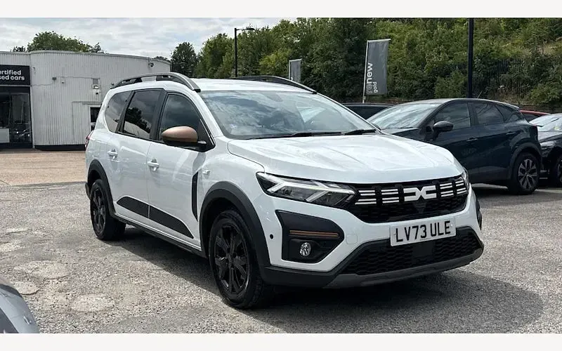 Used Dacia Jogger Extreme 110 HP (80 kW) 2025 MPV