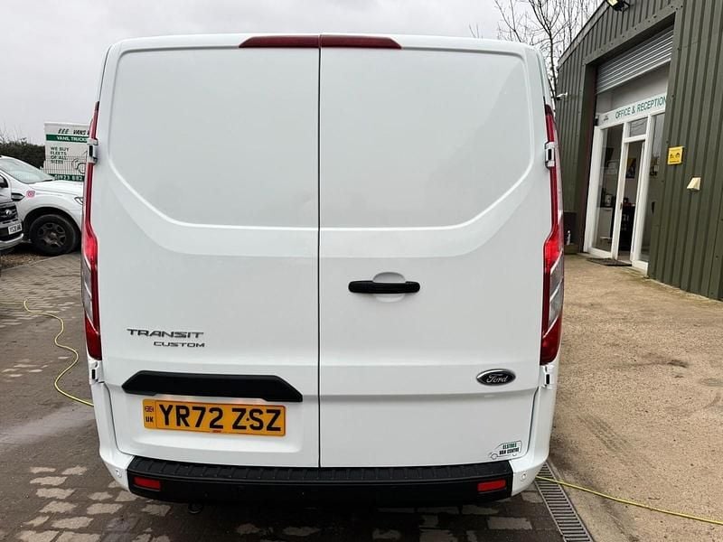 Used Ford Transit Custom Trend 130 HP (95 kW) 2022 White Van