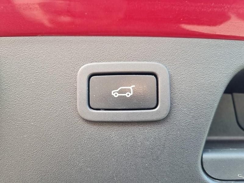 Used Jaguar E-Pace S 180 HP (132 kW) 2018 Red SUV